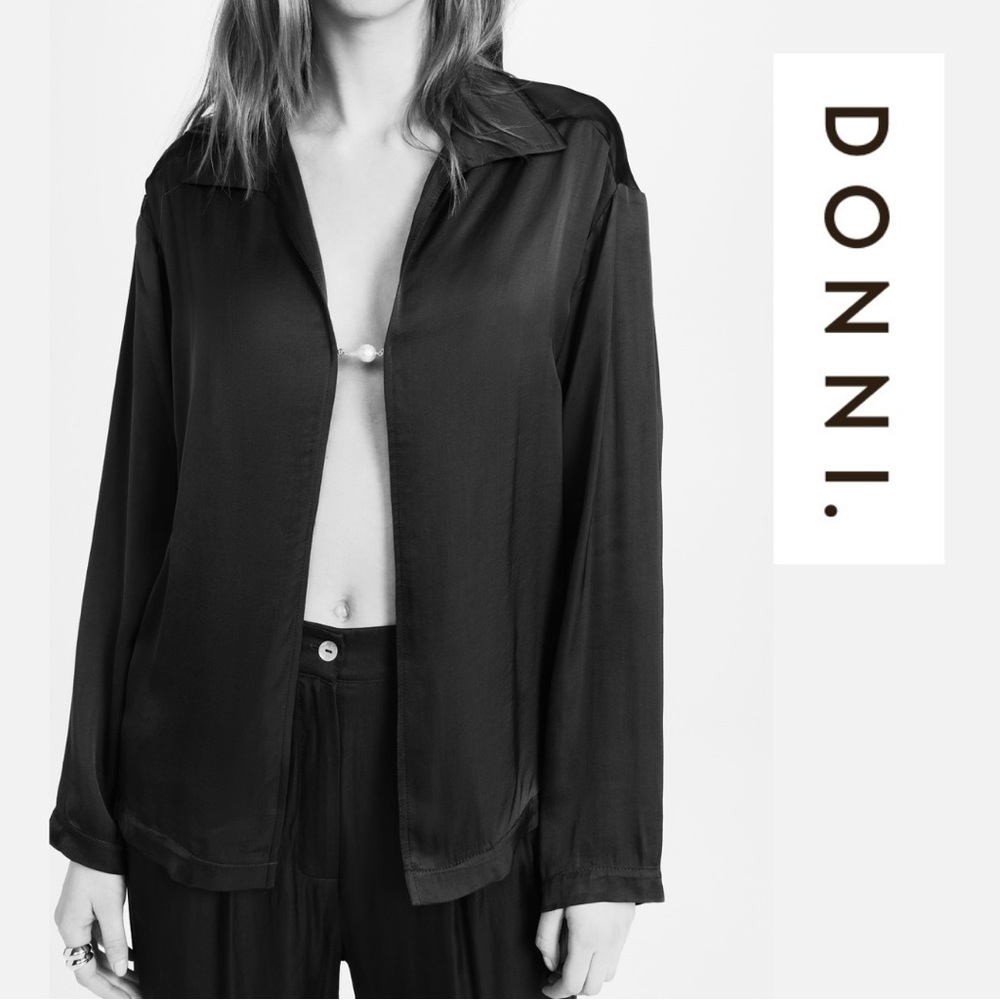 NWT DONNI Silky Baroque Pearl Top - Black - Large